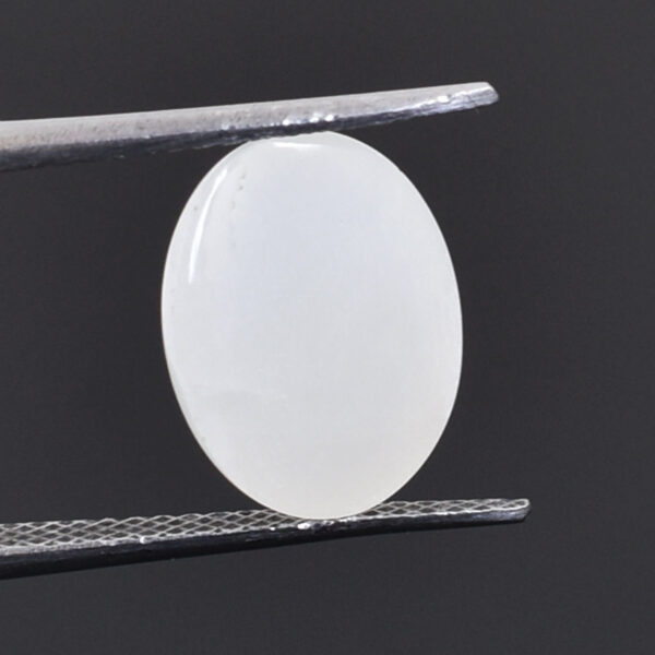 3.84 Ct Moonstone,Oval Cabochon | 12.70x9.03x4.67 mm – Beauty & Healing Benefits - Image 2