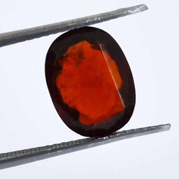 Premium Natural Hessonite (Gomed) – 4.07 Carats | Oval Mixed Cut | Rich Color & Clarity - Image 2