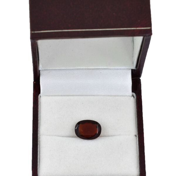 Premium Natural Hessonite (Gomed) – 4.07 Carats | Oval Mixed Cut | Rich Color & Clarity - Image 4