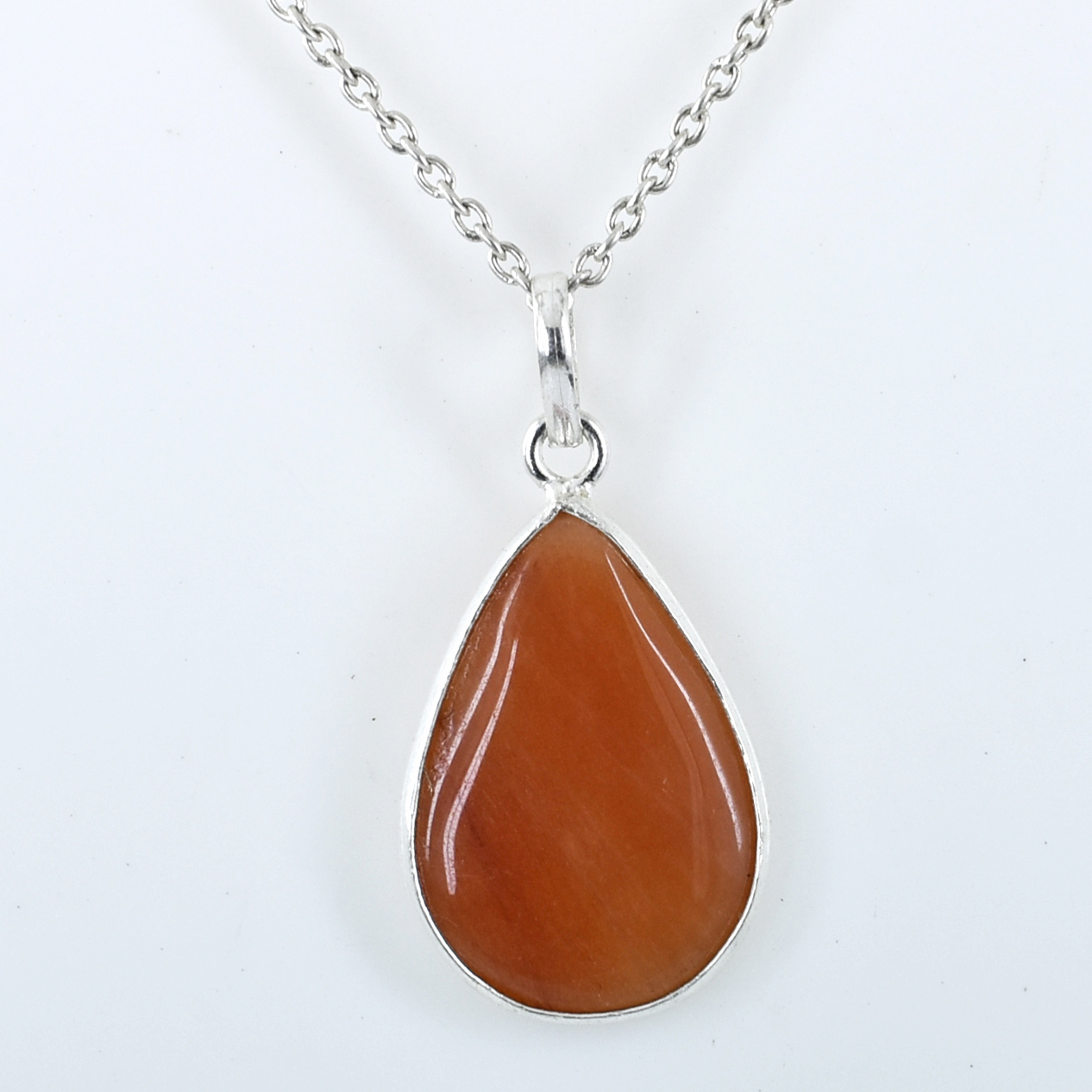 Carnelian Pendant – Pear Cut 25 x 16.5 mm – 4 Gram – Natural Orange Gemstone – 925 Sterling Silver