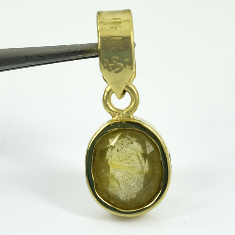 Yellow Sapphire Pendant with "Om Brihaspataye Namah" Mantra - Image 3