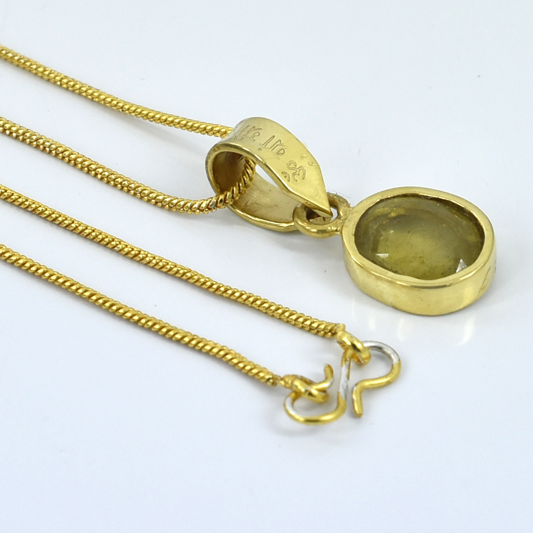 Yellow Sapphire Pendant with "Om Brihaspataye Namah" Mantra - Image 5
