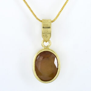 15 Yellow Sapphire Pendant with "Om Brihaspataye Namah" Mantra