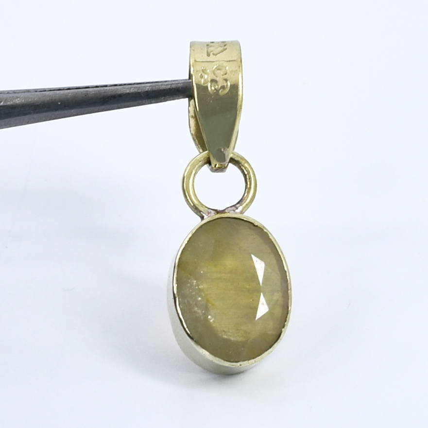 Yellow Sapphire Pendant with "Om Brihaspataye Namah" Mantra - Image 3