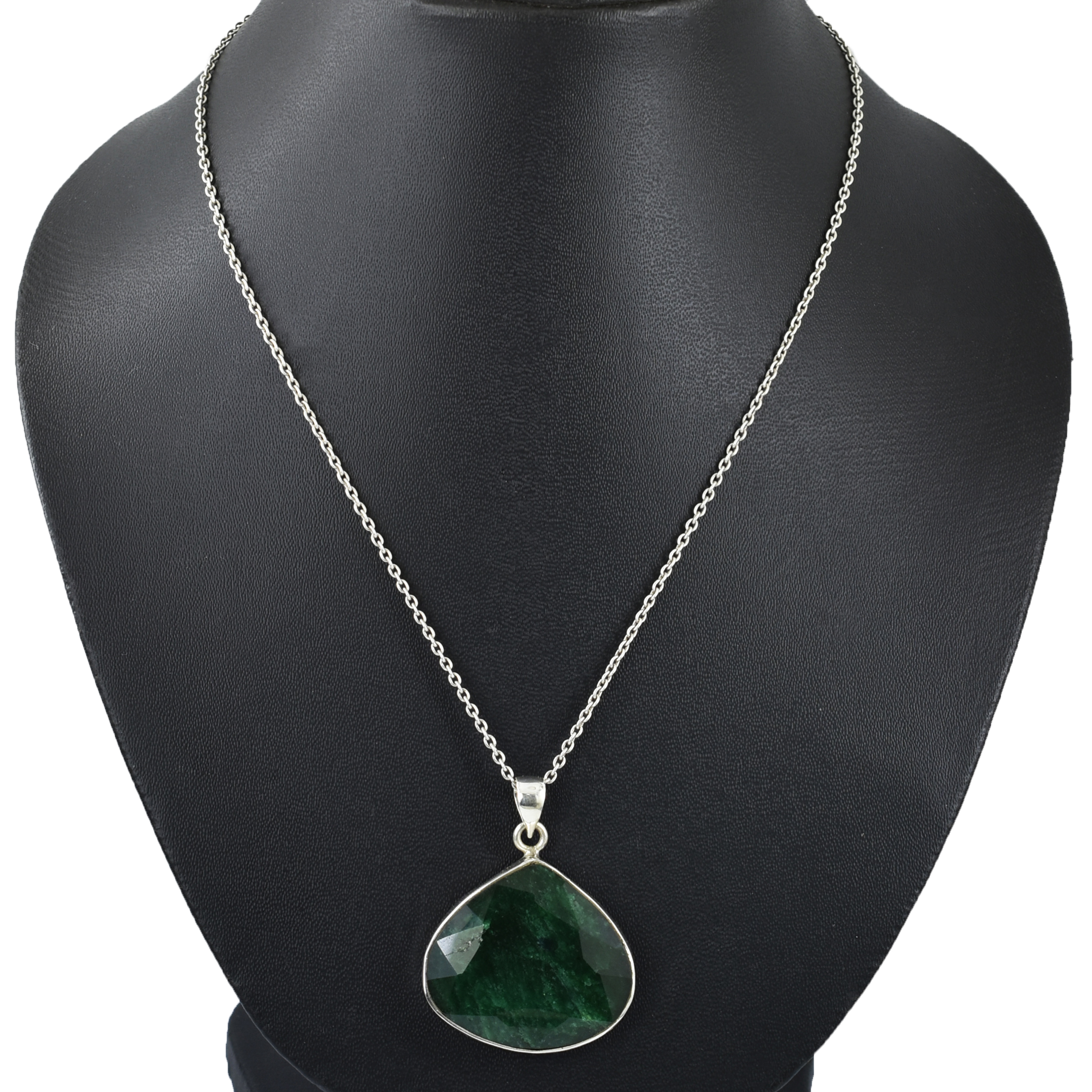 Emerald Pendant in 925 Sterling Silver – 28x31mm, 14.5g – Heart Chakra Healing Gemstone - Image 8