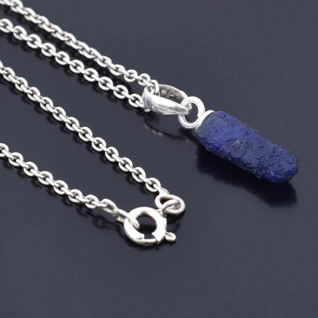 Blue Sapphire Rough Pendant – 925 Sterling Silver – 15 x 4 mm – 1g - Image 8