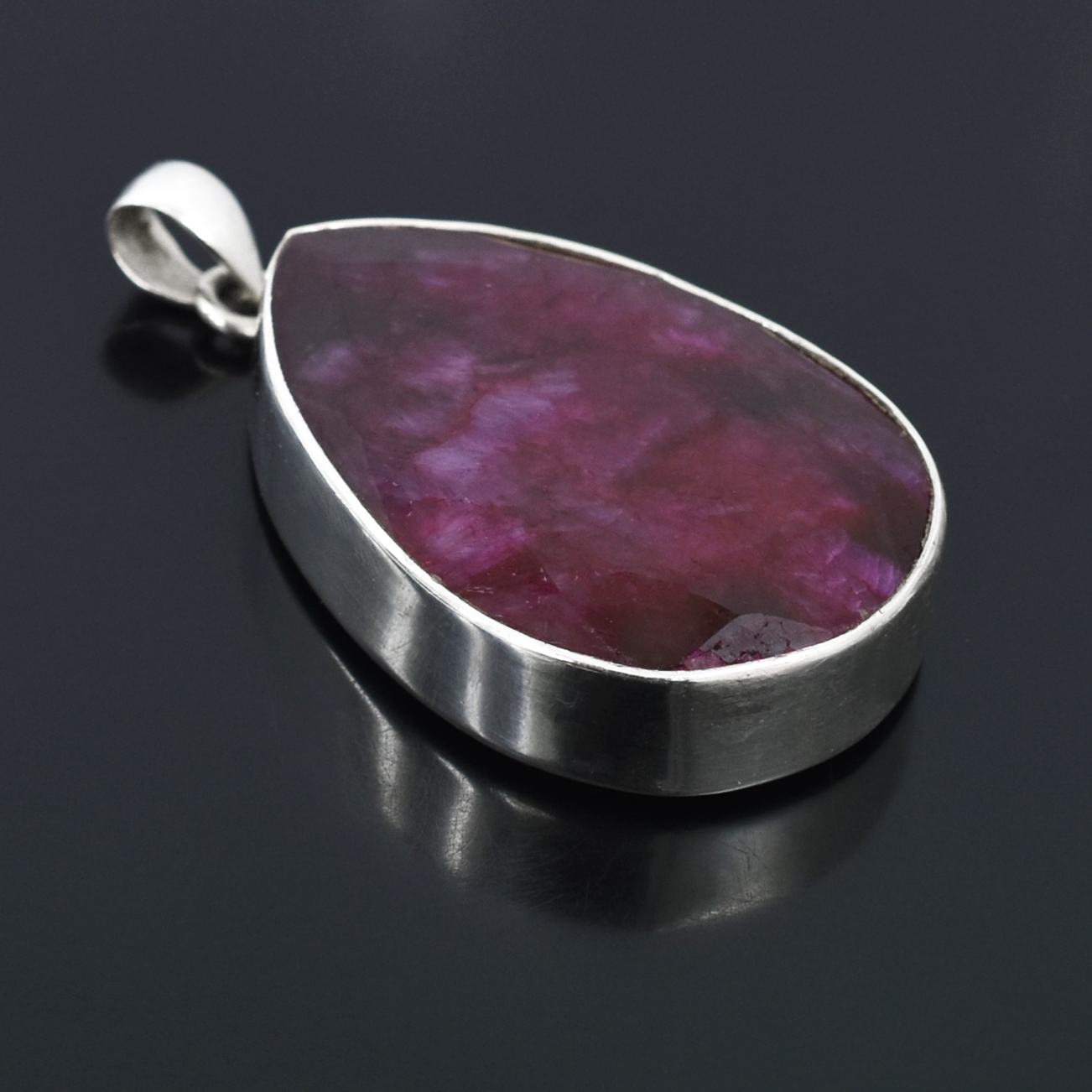 Ruby & Emerald Pendants – 925 Sterling Silver & Gold Plated – Pear Cut Ruby 38x26mm, 25g – Pendant 14.5x12.5mm - Image 2