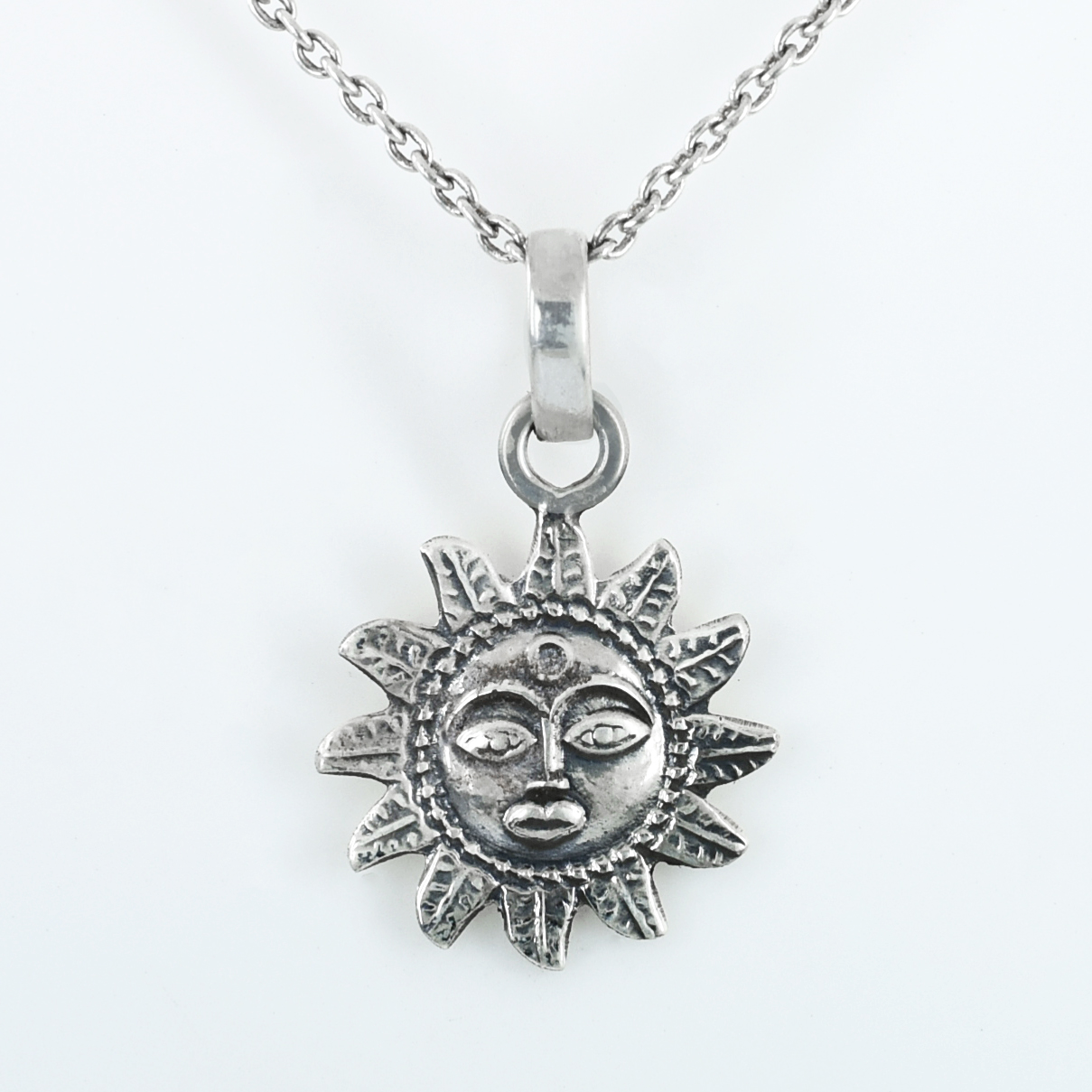 925 Sterling Silver Sun Pendant | 14.20 Ct | 20 x 19 x 2.5 mm | Handmade Spiritual Jewelry