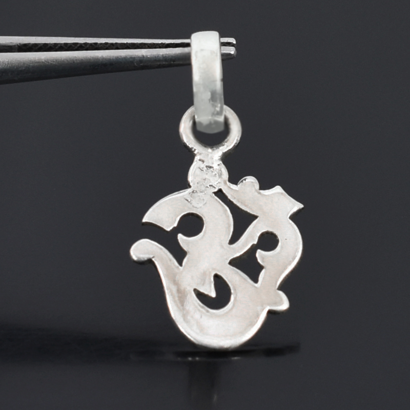 925 Sterling Silver Om Pendant - Image 3