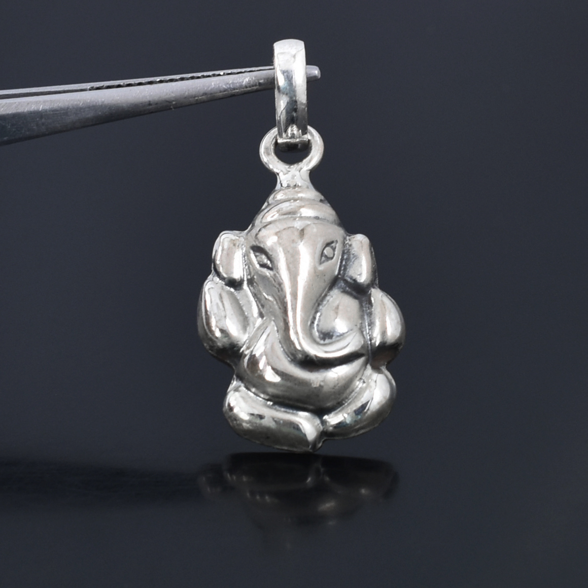925 Sterling Silver Lord Ganesha Pendant | 19.55 Ct | 24 x 17.5 x 5 mm | Handmade Spiritual Jewelry - Image 3