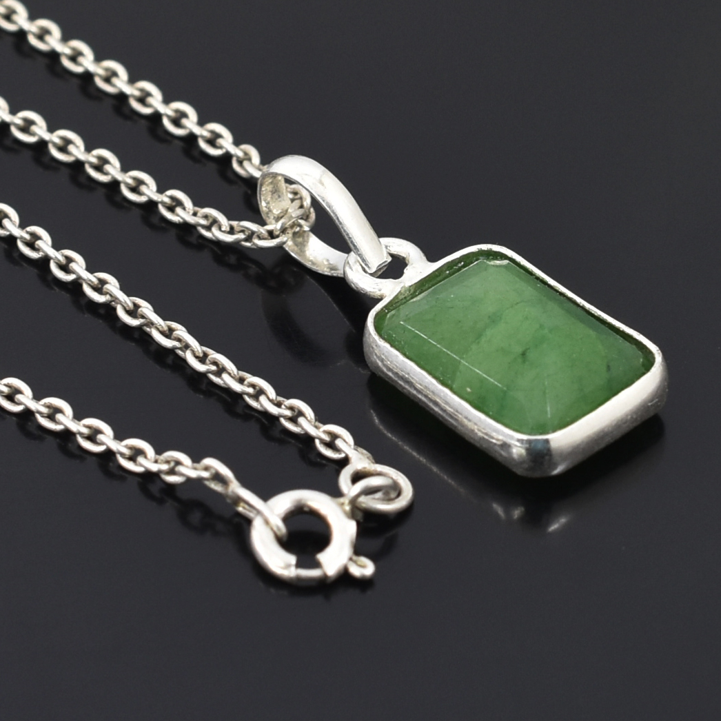 Energized Emerald Gemstone Mantra Pendant For Mercury Planet- Certified Gemstone, Unisex - Image 3
