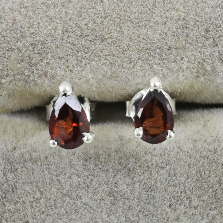 Natural Garnet Gemstone | 925 Sterling Silver | Pear Cut | 4.95 Ct | 5 x 4 mm - Image 6