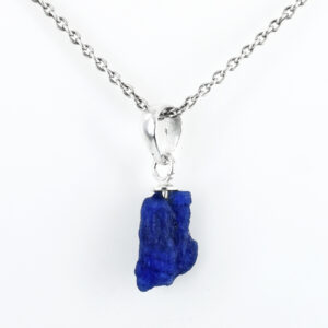 Blue Sapphire Rough Pendant – 925 Sterling Silver – 16 x 5.5mm – 8.60 Ct