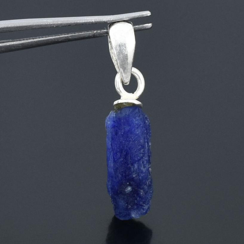Blue Sapphire Rough Pendant – 925 Sterling Silver – 15 x 6 mm – 8.80 Ct , - Image 8