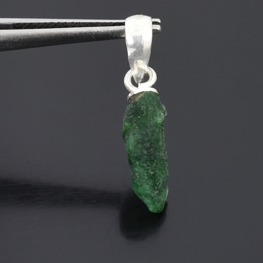 Emerald Gemstone Mantra Pendant For Mercury Planet- Certified Gemstone, Unisex - Image 7