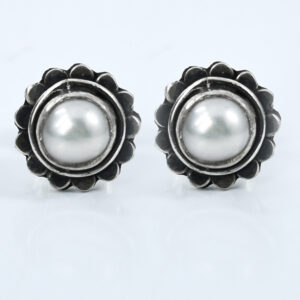 Natural Pearl Stud in 925 Sterling Silver ,Round Cut White Pearl Earrings ,Classic Minimalist Jewelry, Round Cut ,Gift For Love ,Wife ,Mom