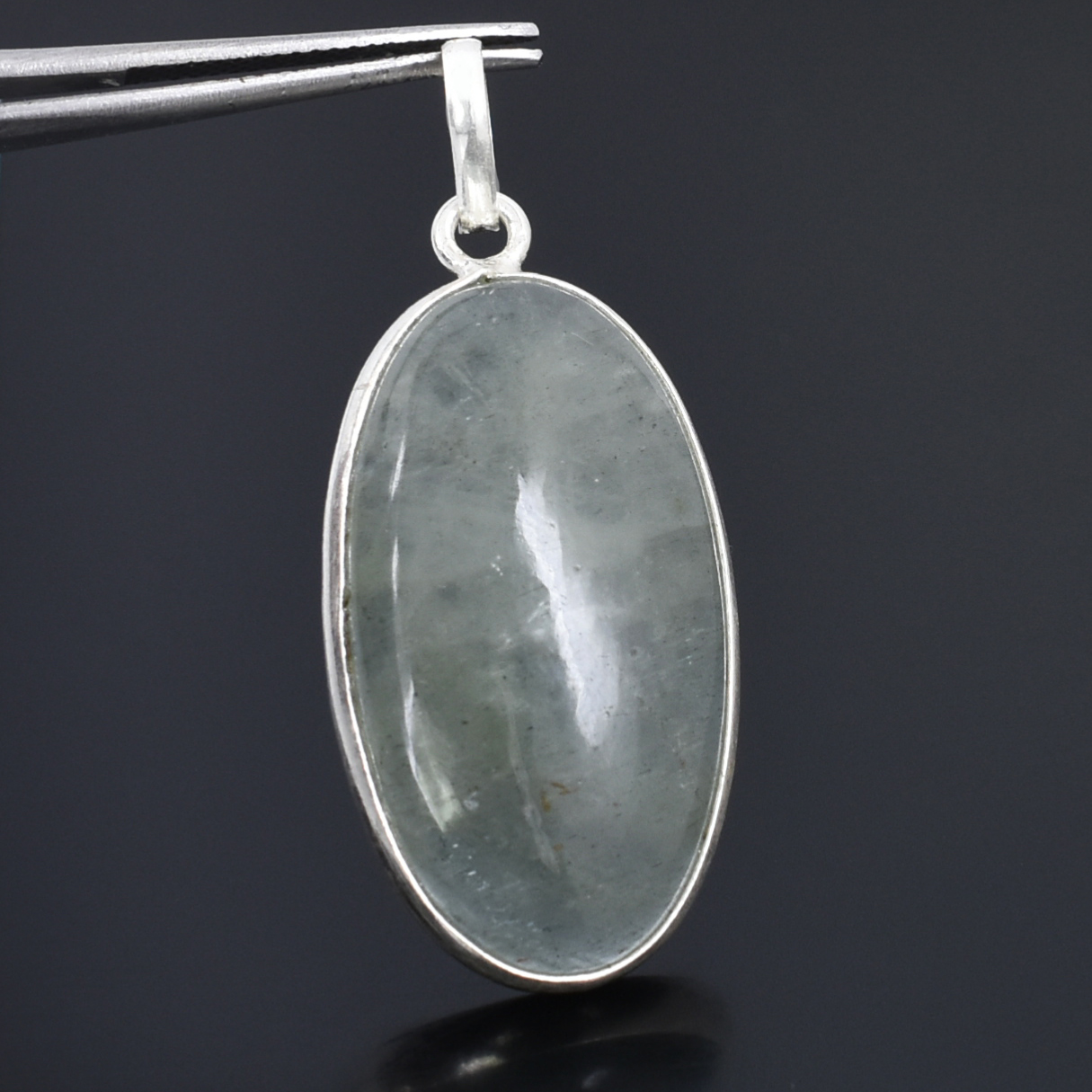 Aquamarine Pendant, Oval Cut ,41CT, 32 x 17 x 7 mm, Natural Gemstone - Image 2
