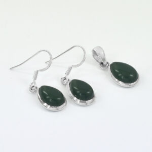 Natural Panna (Emerald) Gemstone Pendant & Earrings Set