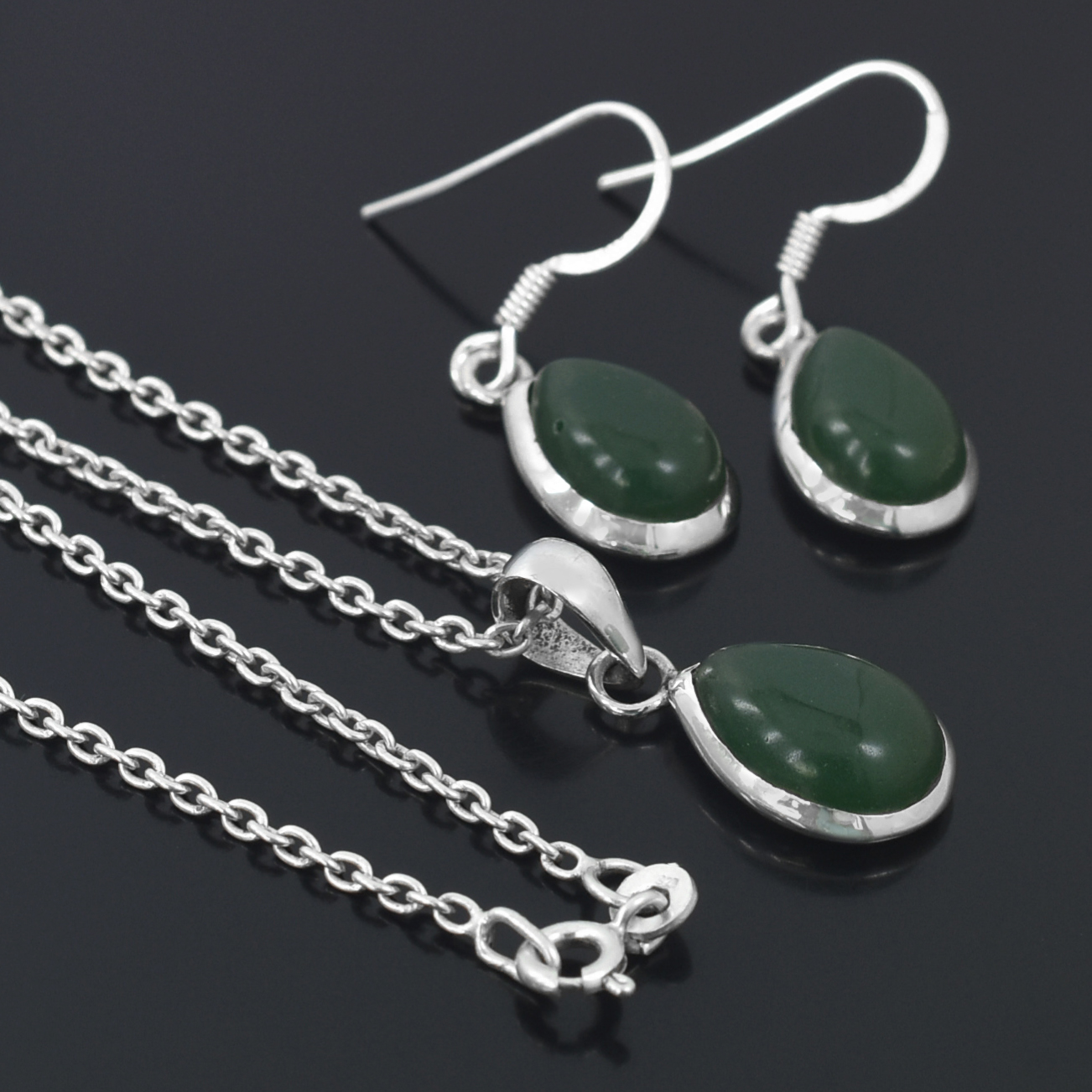 Natural Panna (Emerald) Gemstone Pendant & Earrings Set - Image 3