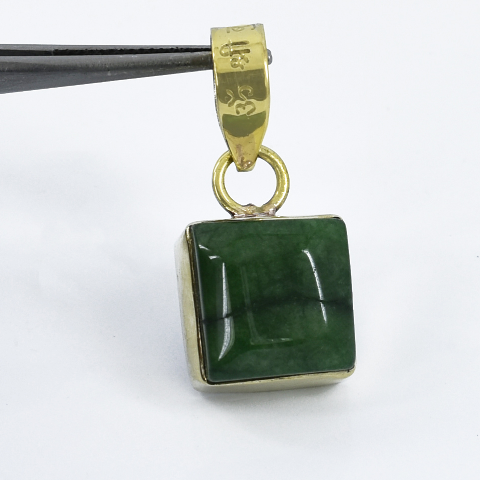 Green Emerald (Panna) Square Pendant Necklace - Image 2