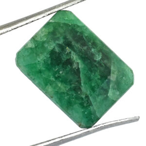 Natural Emerald (Beryl) Panna – Certified Green Gemstone for Astrology & Healing