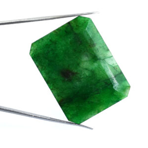 Natural Emerald (Panna) – Green Beryl Certified Gemstone for Astrology