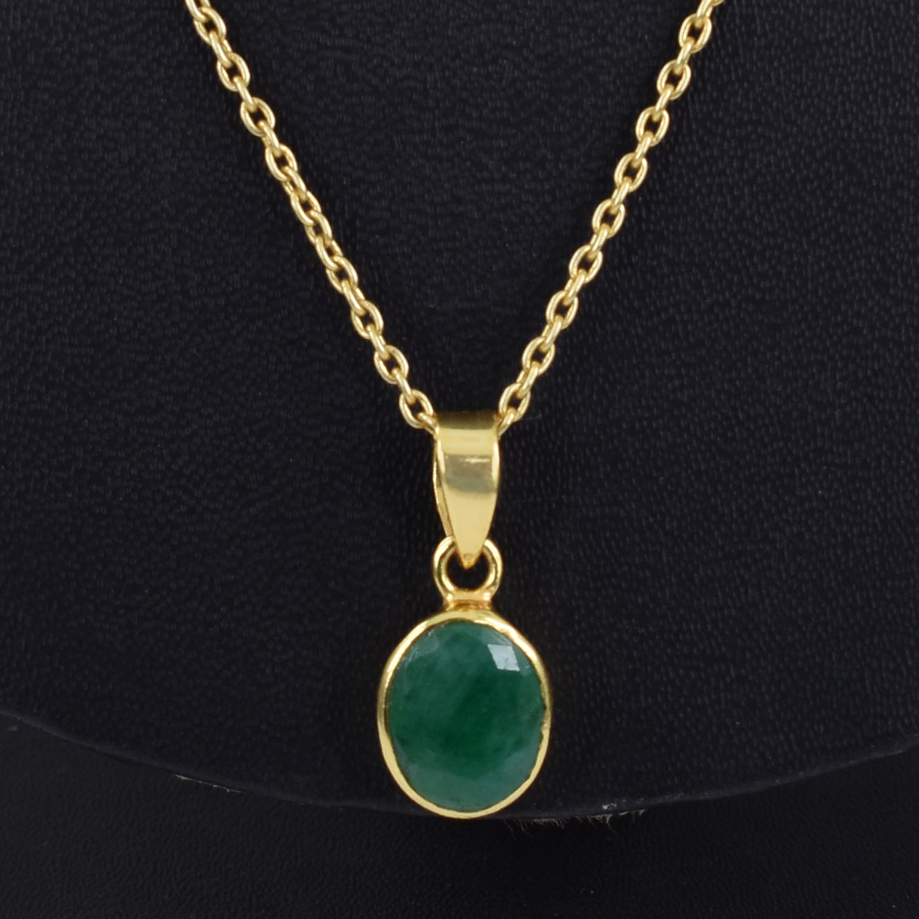 Natural Green Aventurine Faceted Oval Pendant with Gold-Plated Chain - Image 7
