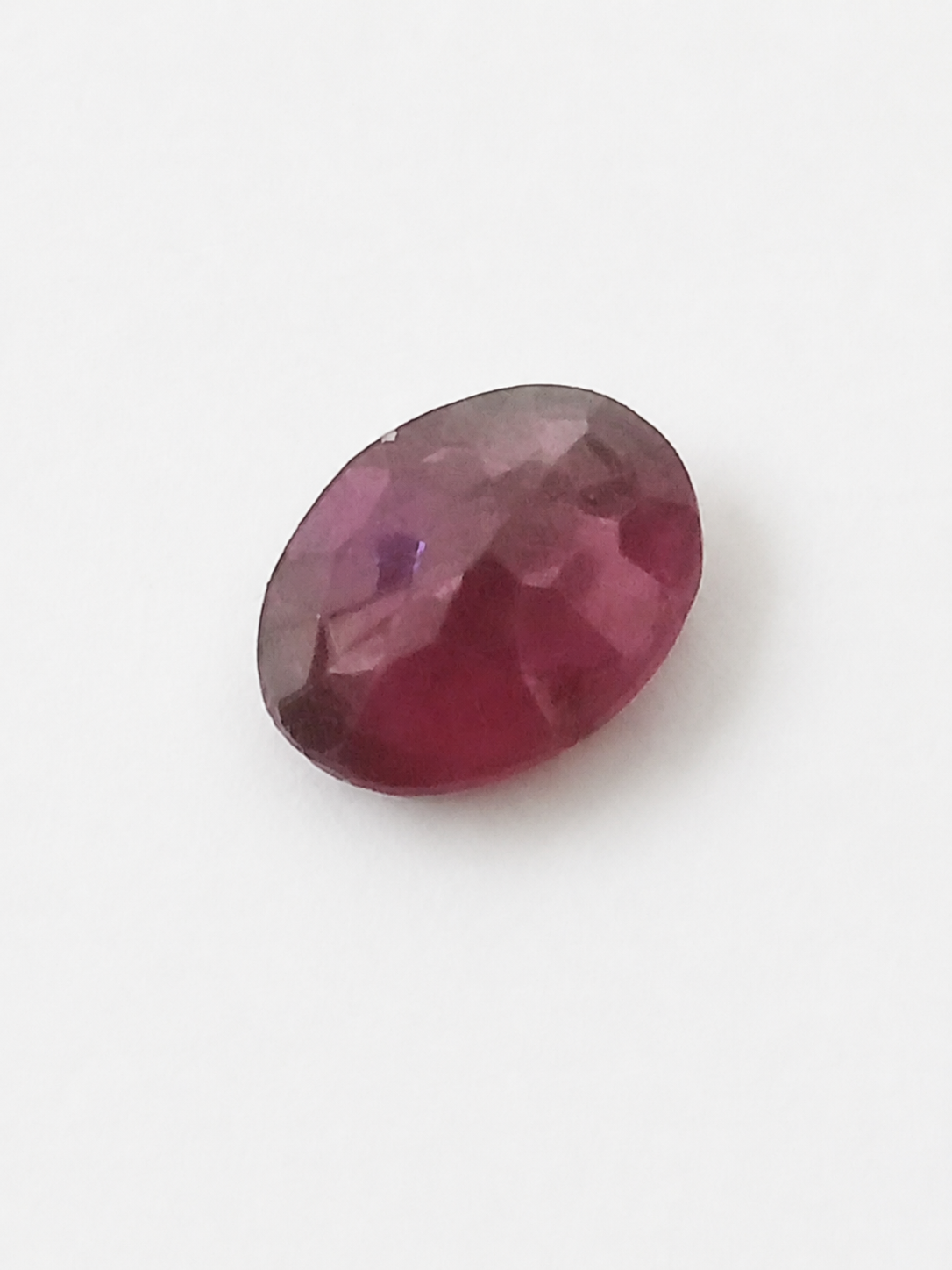 Natural Red Garnet (Gomed) Certified Gemstone - Image 3