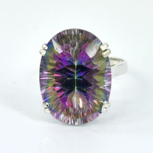 Natural Mystic Quartz Gemstone Ring – 18 Ct Oval Faceted Crystal Ring