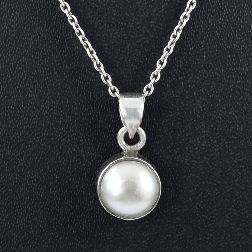 Elegant Natural Pearl (Moti) Pendant in Sterling Silver - Image 5