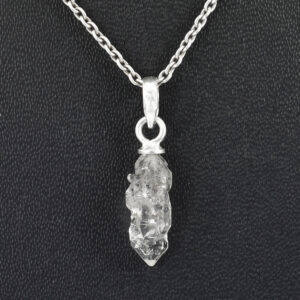 Natural Clear Quartz Crystal Pendant Necklace – Healing Energy Stone Pendant