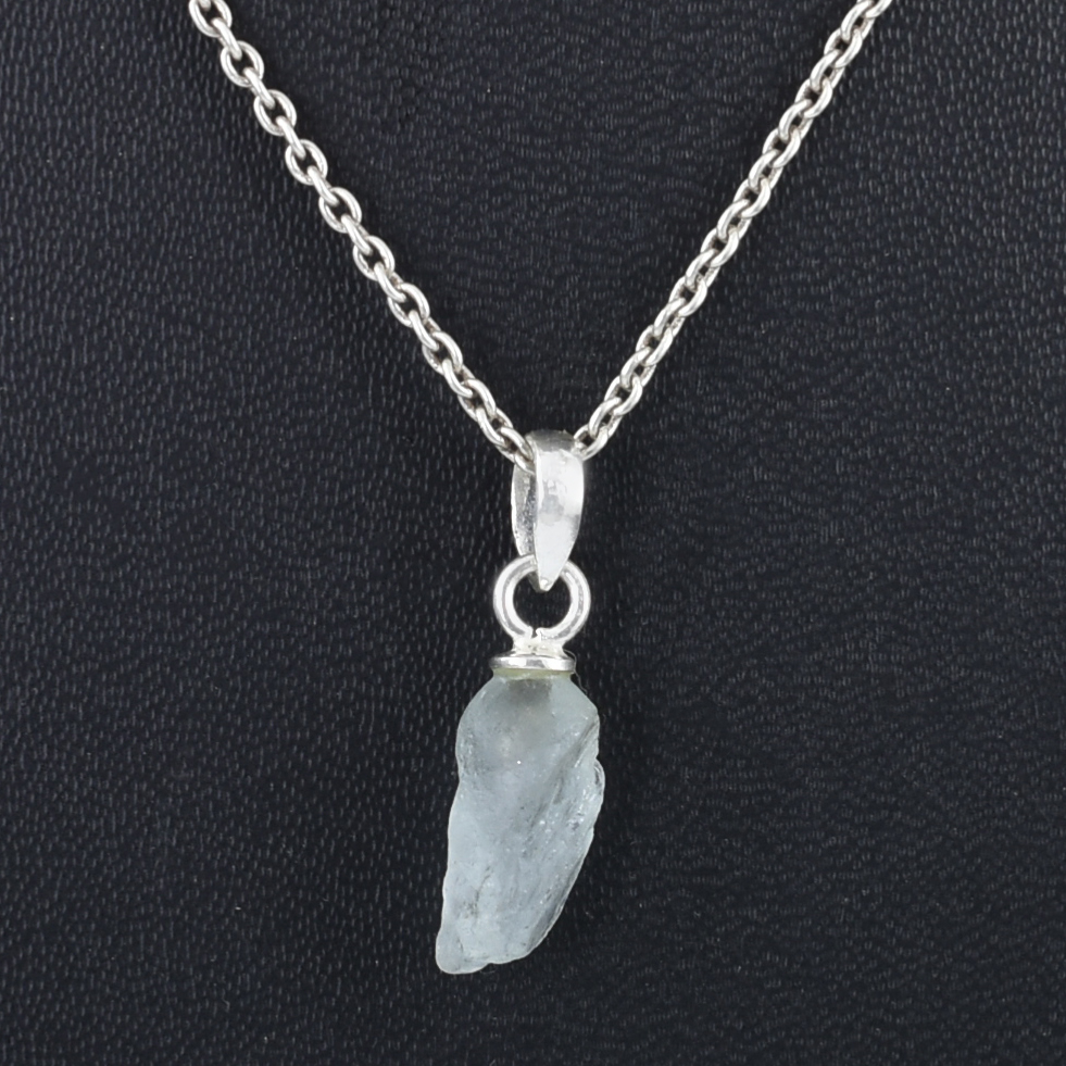 Natural Aquamarine Raw Crystal Pendant Necklace – Healing Gemstone Pendant
