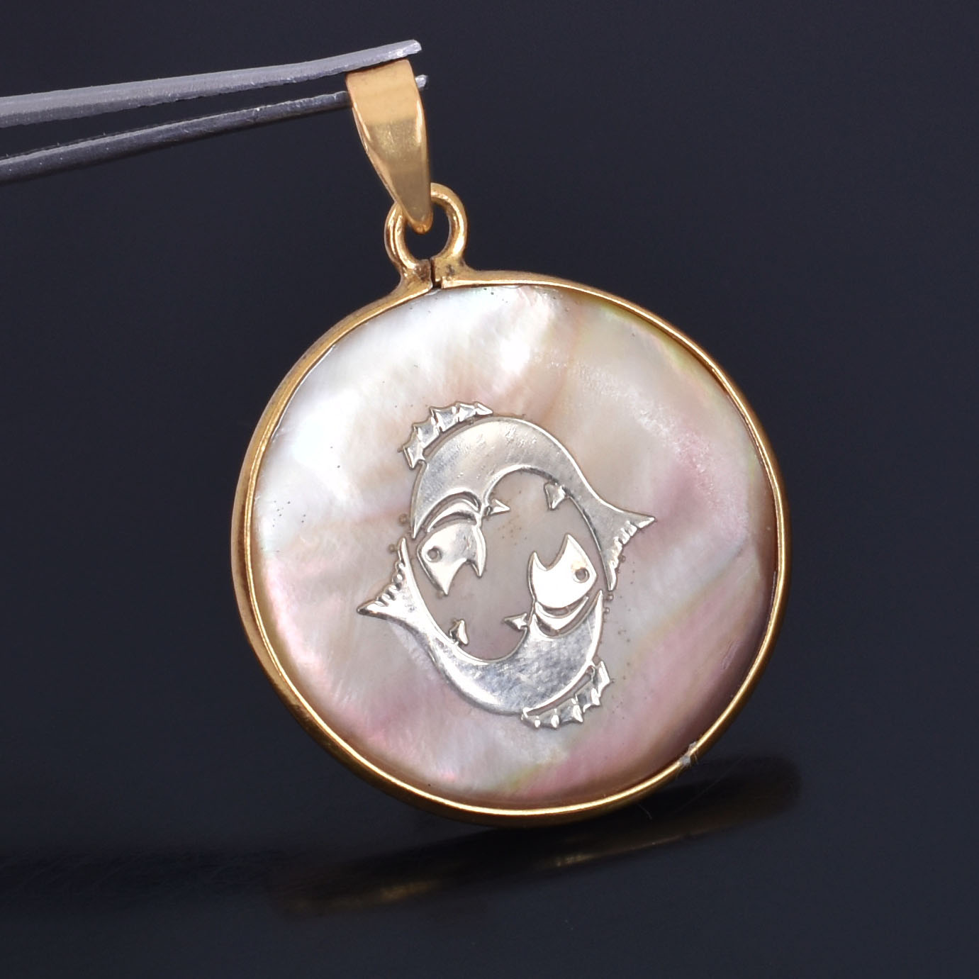 Pisces Zodiac Shell Pendant Necklace (Meen Rashi Pendant) - Image 7