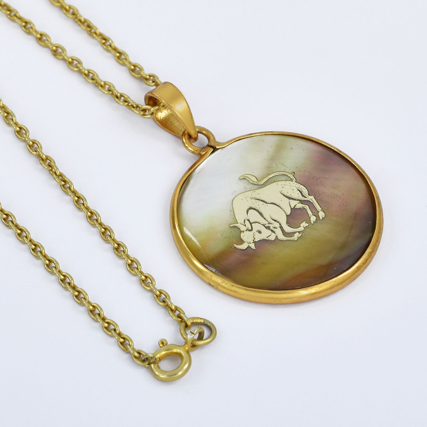 Taurus Zodiac Mother of Pearl Pendant Necklace (Vrishabha Rashi Pendant) - Image 3