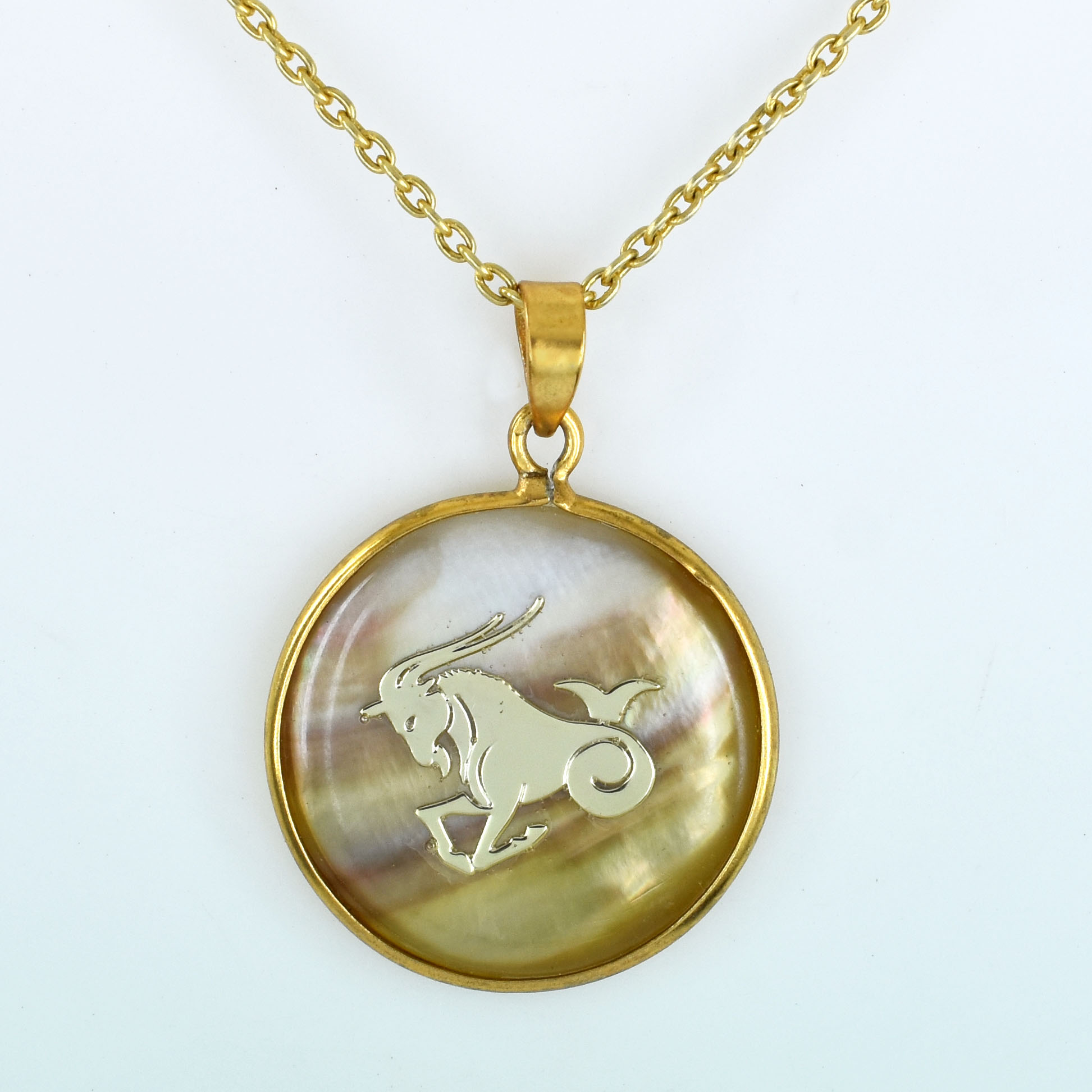 Capricorn Zodiac Shell Pendant Necklace (Makar Rashi Pendant)