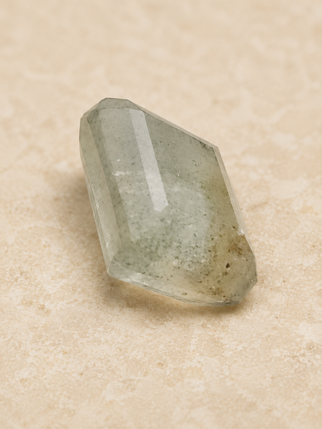 Natural Aquamarine Gemstone – 20.20 Carat Cushion Cut (Certified) - Image 3