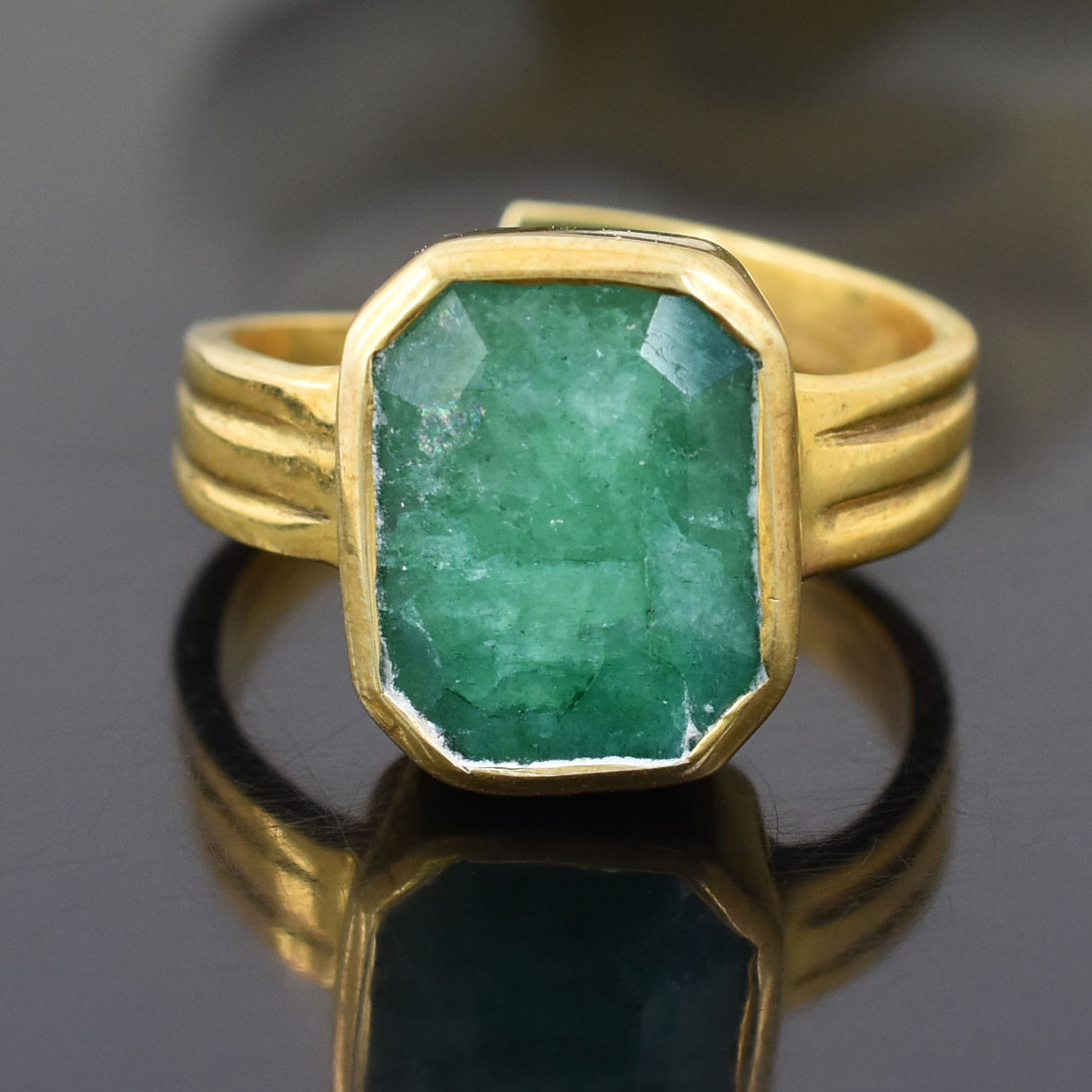 Natural Emerald (Panna) Adjustable Ring – Gold Plated Gemstone Ring - Image 3