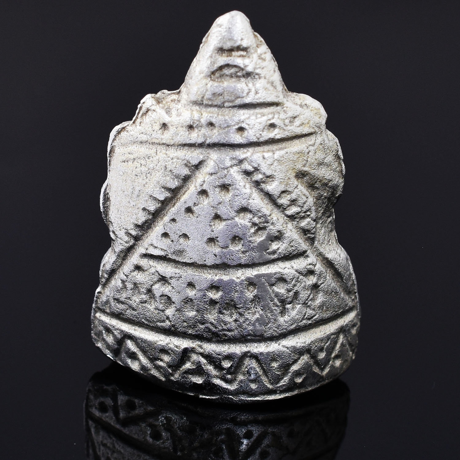 Silver-Finish Lord Ganesha Idol - Image 2
