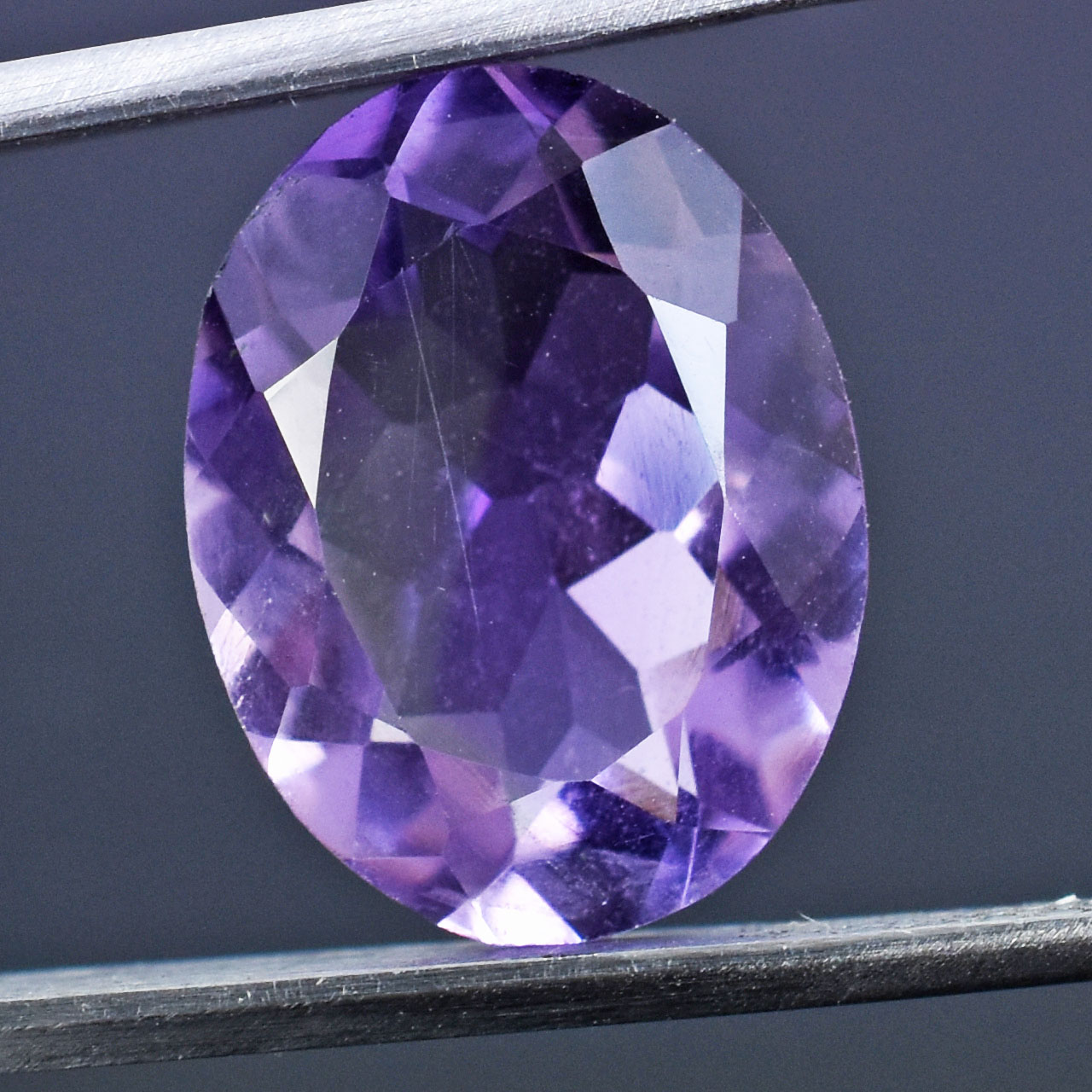 Natural Amethyst – Oval Mixed Cut Loose Gemstone (5.00 Cts) - Image 7