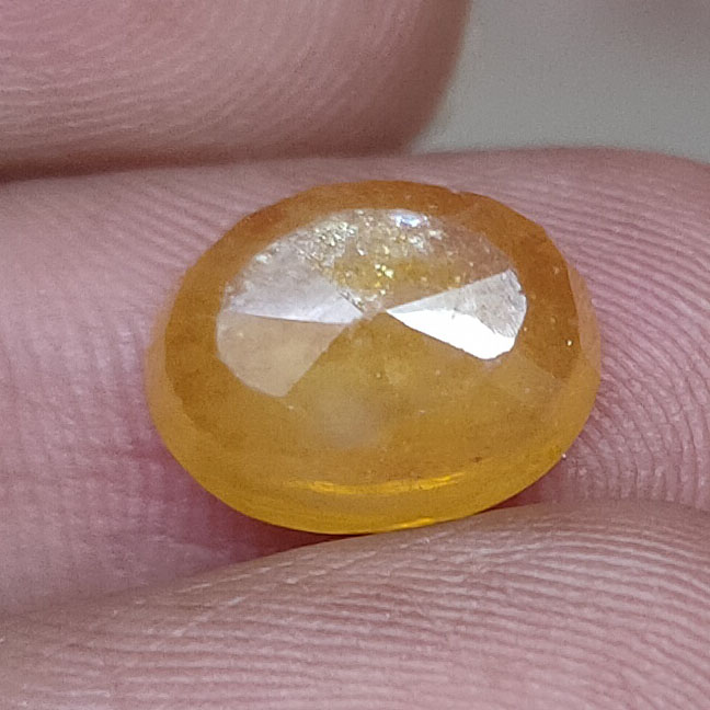 Natural Yellow Sapphire (Pukhraj) Oval Mixed Cut Certified Loose Gemstone – 5.81 Carat IGI Certified Yellow Sapphire for Ring & Pendant - Image 3