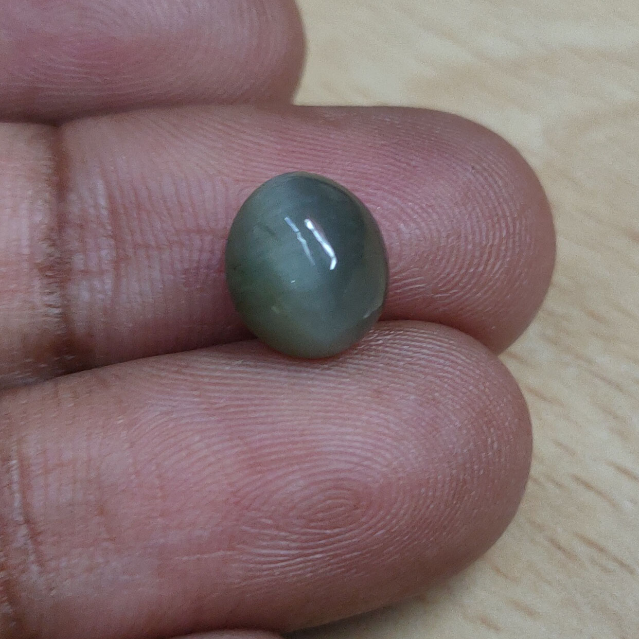 Certified Natural Cat's Eye Quartz – 2.98 Carat Oval Cabochon Gemstone