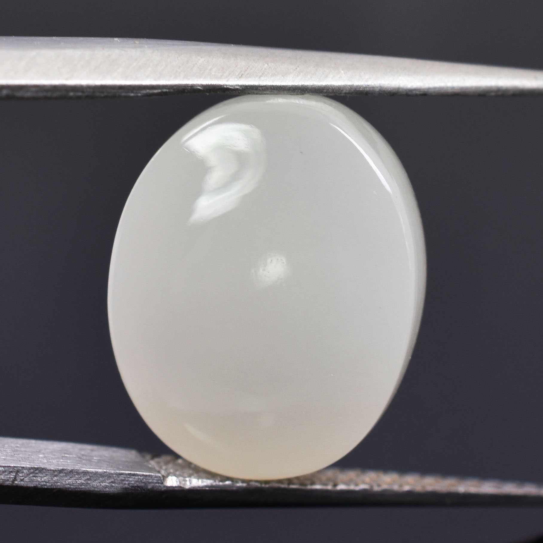 Premium 15.97 Cts Certified Natural Grey Moonstone Oval Cabochon - Image 4