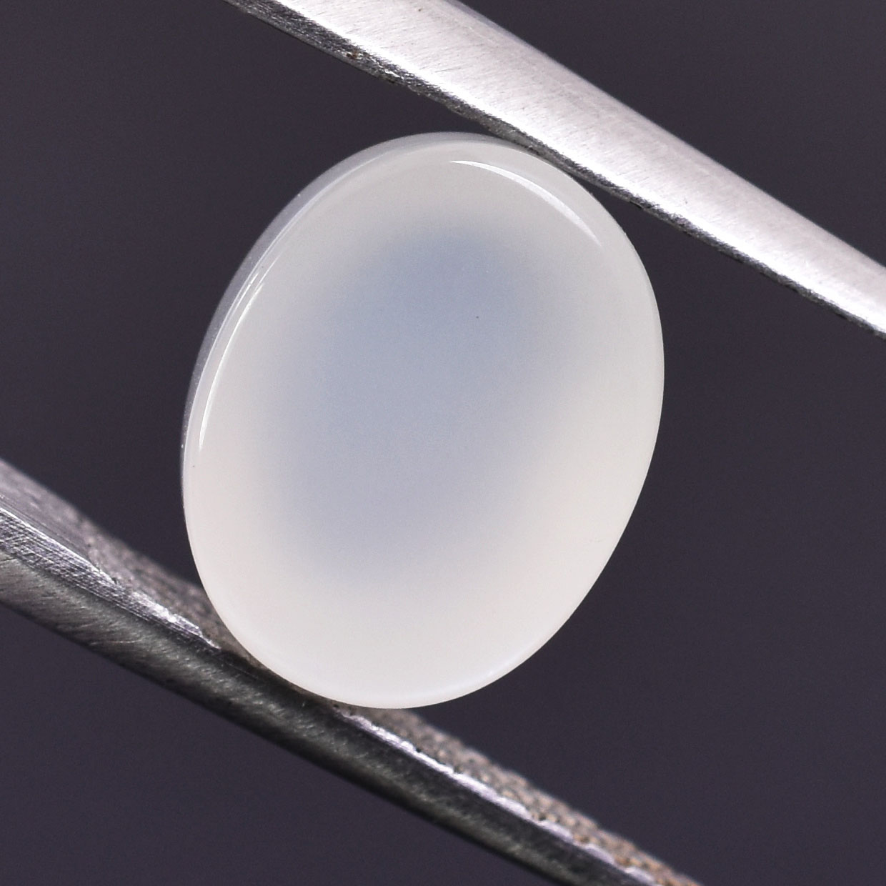 Premium 6.03 Cts Certified Natural Grey Moonstone Oval Cabochon - Image 4