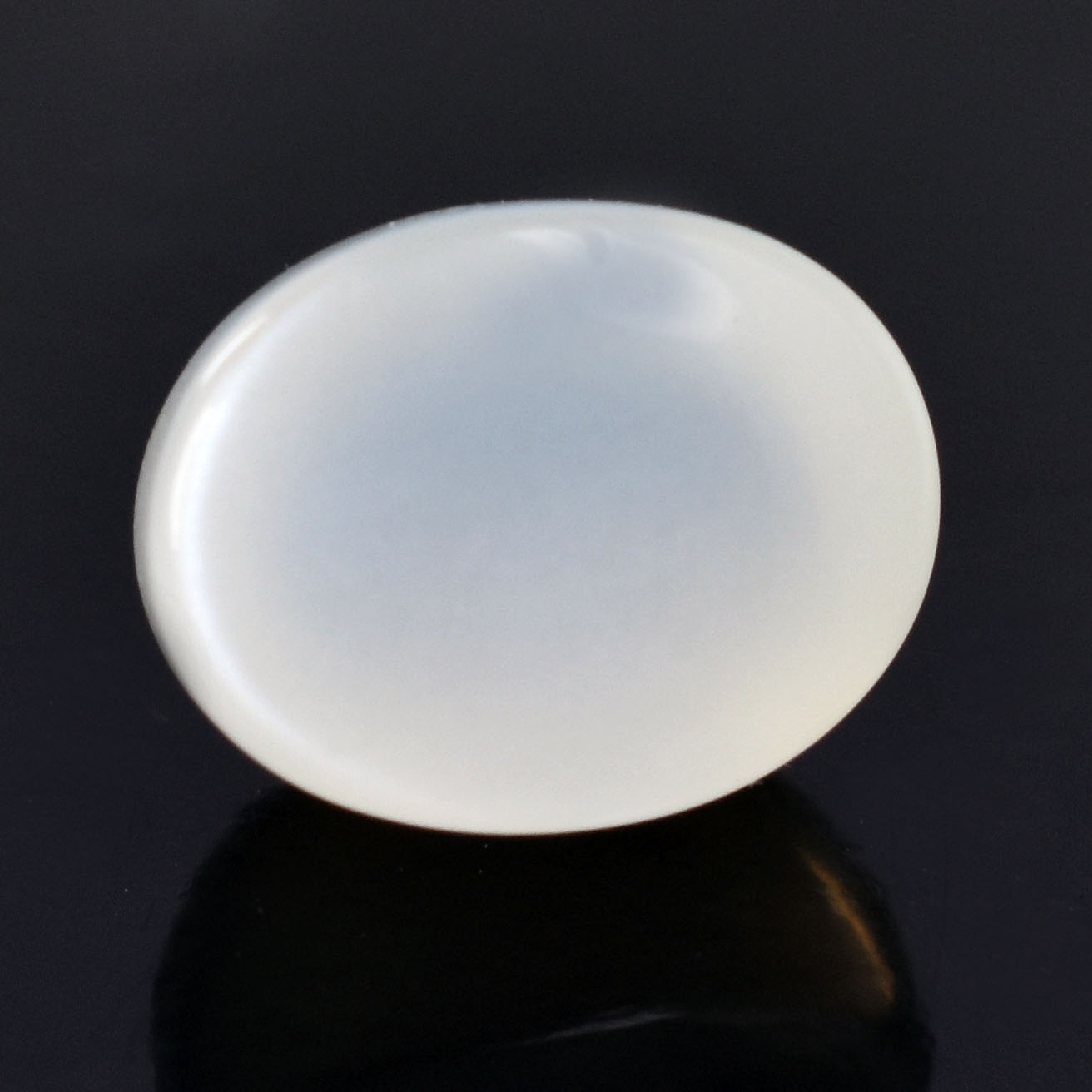 Premium 6.03 Cts Certified Natural Grey Moonstone Oval Cabochon - Image 7
