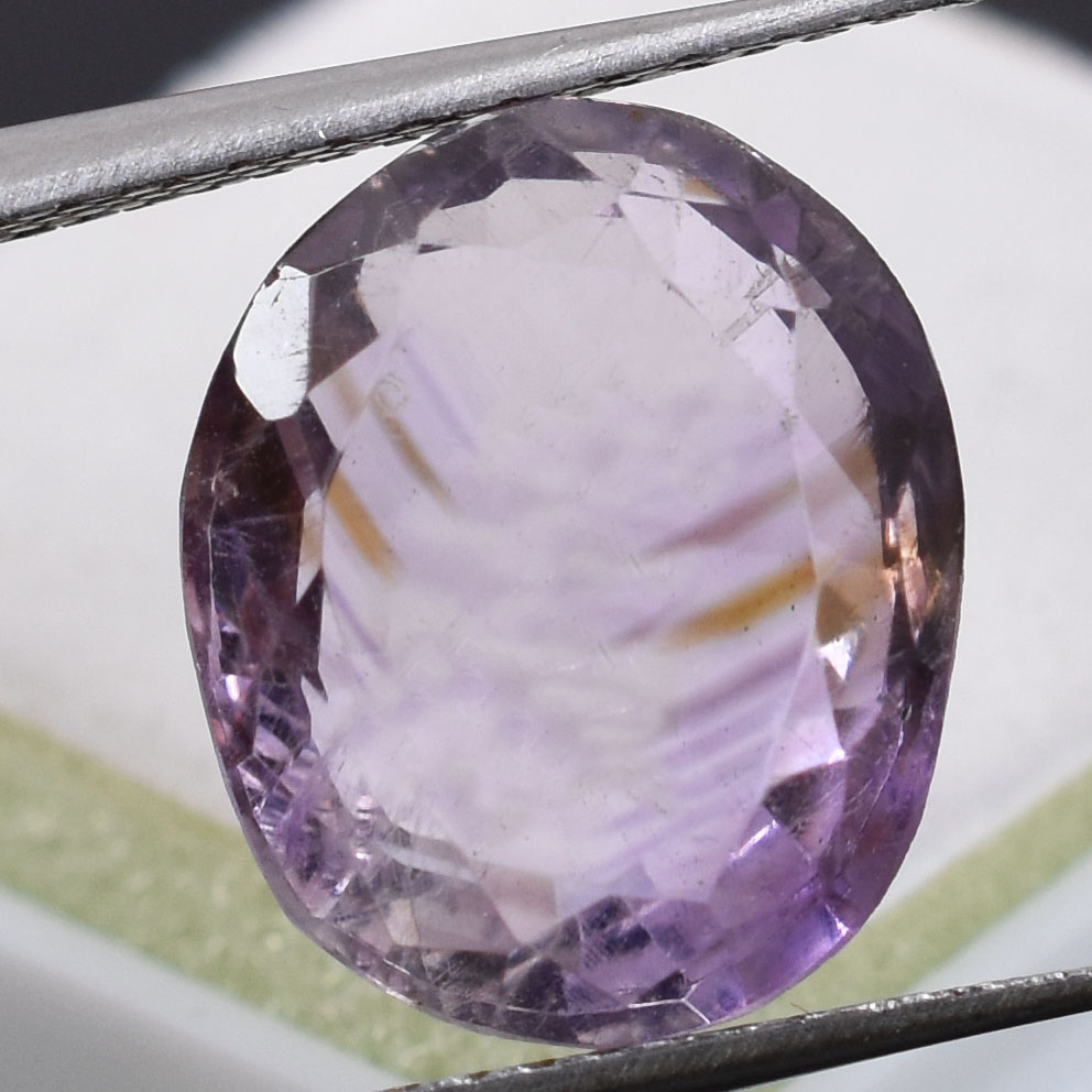 Natural Amethyst Gemstone | 7.78 Carats Purple - Image 2