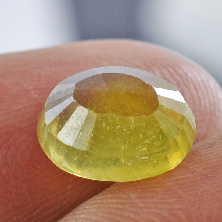 Natural Yellow Sapphire (Pukhraj) Oval Mixed Cut Certified Loose Gemstone – 4.04 Carat IGI Certified Yellow Sapphire for Ring & Pendant - Image 5