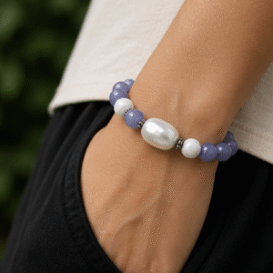 Natural Lavender Jade, Howlite & Freshwater Pearl Bracelet | 21 g Handmade Healing Crystal Bracelet | Elegant Gemstone Jewelry