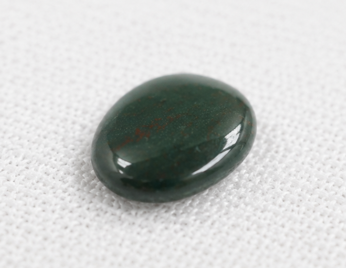 Natural Green Chalcedony (Haqeeq) Gemstone | 5.40 cts - Image 4