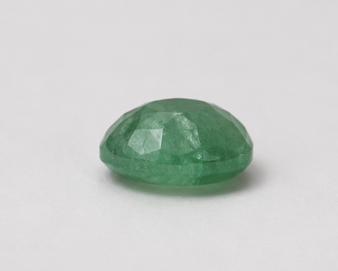 Natural Emerald Gemstone | 4.07 Carats Green - Image 2