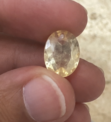 Natural Yellow Sapphire Gemstone | 2.60 Carats - Image 5